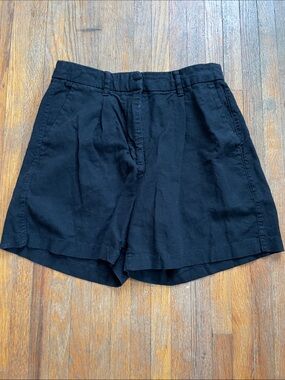 Old Navy Black High-Rise Pleated Women's Shorts